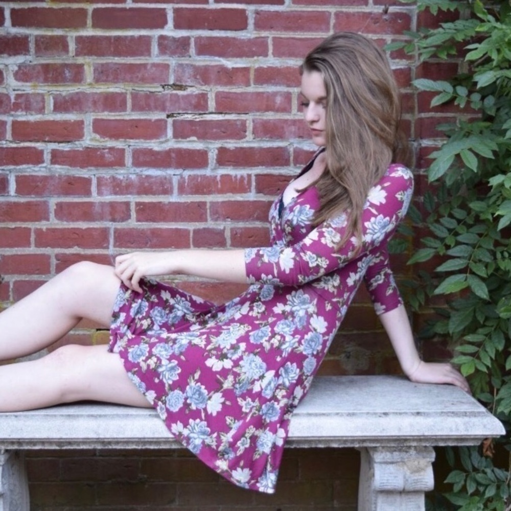 Forever 21 Pink Floral V Neck Dress